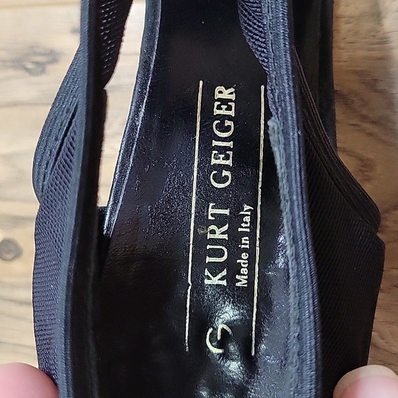 Kurt Geiger Black Mesh Closed Pointed Toe Heels - Picture 3 of 16